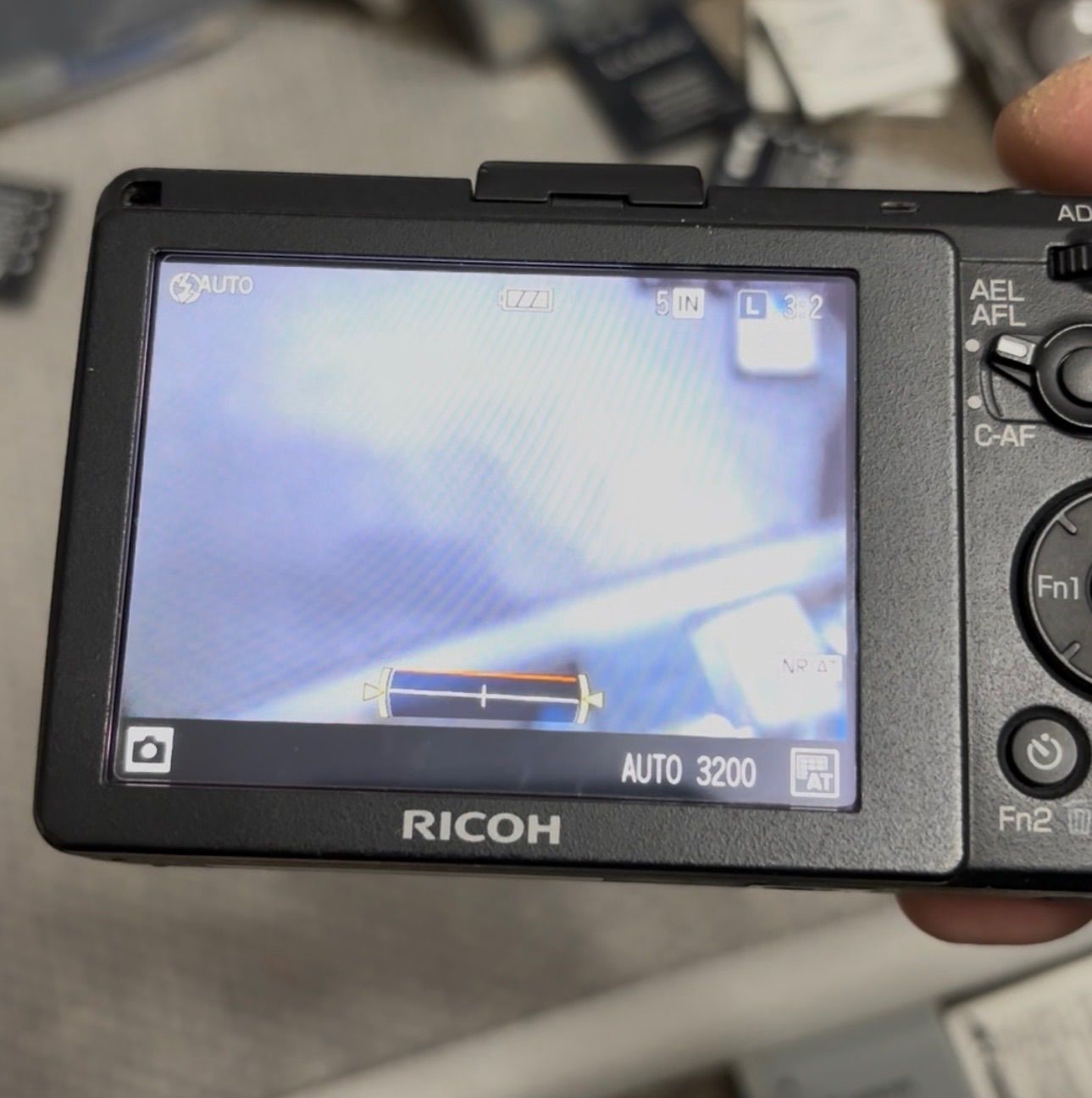 Compact Digital Camera Ricoh Gr 26023117