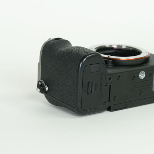 Sony Mirrorless Interchangeable Lips 78,730 7C Ii Ilce-7Cm2 E