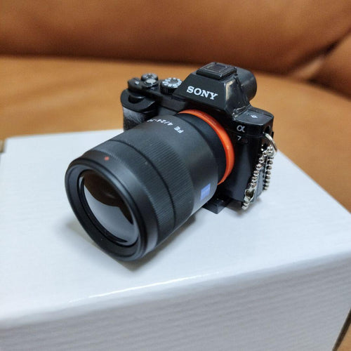 Sony Miniatures 7R2 7R 99 Sel400F28Gm