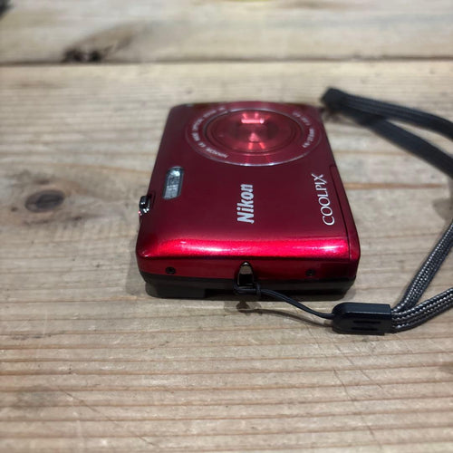 Nikon Compact Digital Cameras Coolpix S4400