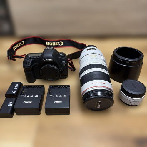 Digital Slrs Canon Eos 5D Mark Ii Ef 100-400Mm