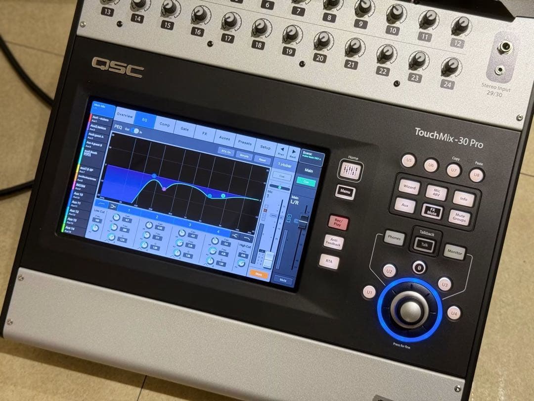 Digital Mixers Qsc Touchmix-30 Pro