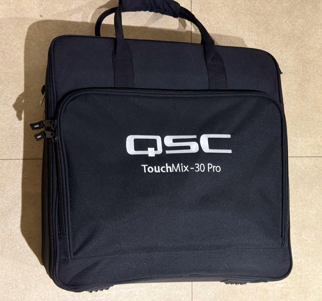 Digital Mixers Qsc Touchmix-30 Pro