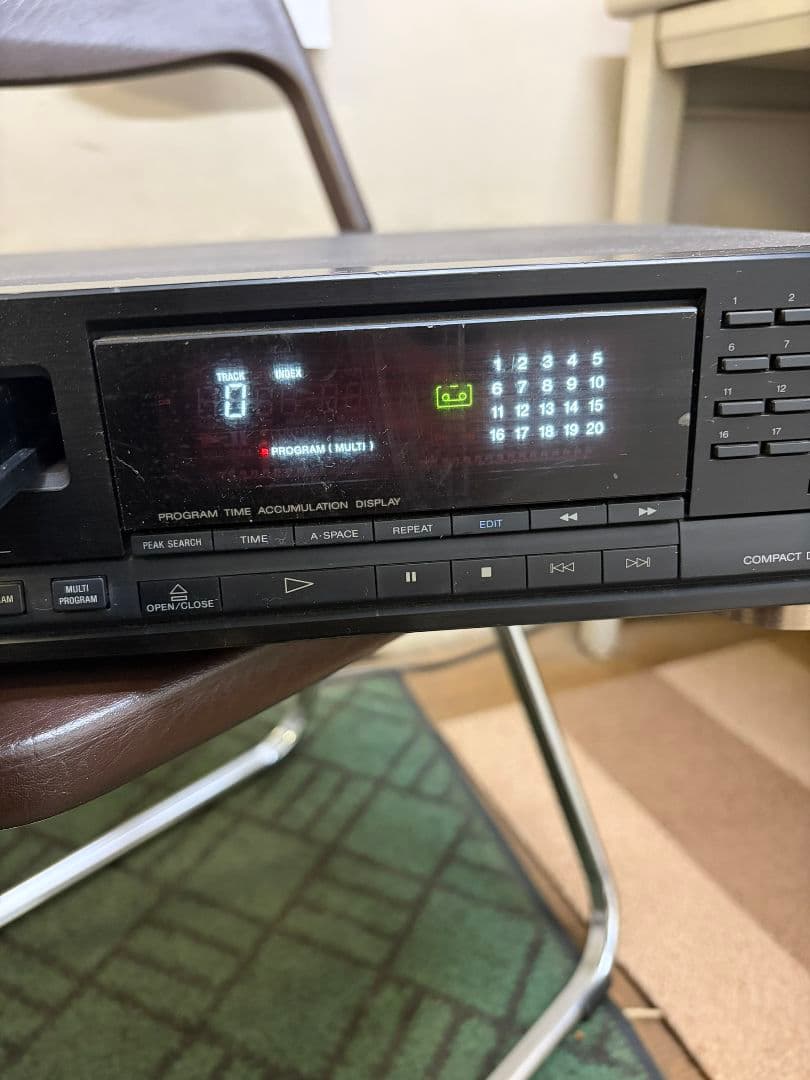 Cd, Md Cassette Decks Sony Cdp-V750