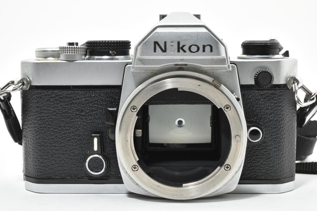 Slr Camera (Film) Nikon Fm #21328
