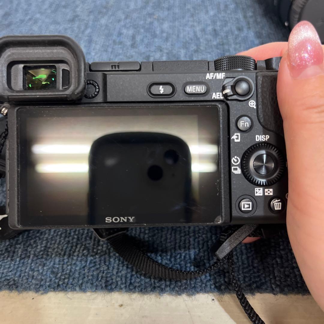 Sony Mirrorless Interchangeable Lens Cameras 6400