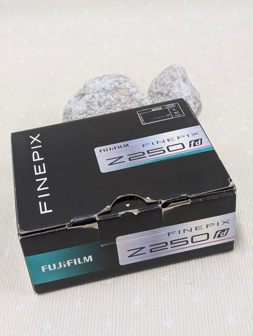 Fujifilm Compact Digital Camera Finepix Z250Fd 5 1000