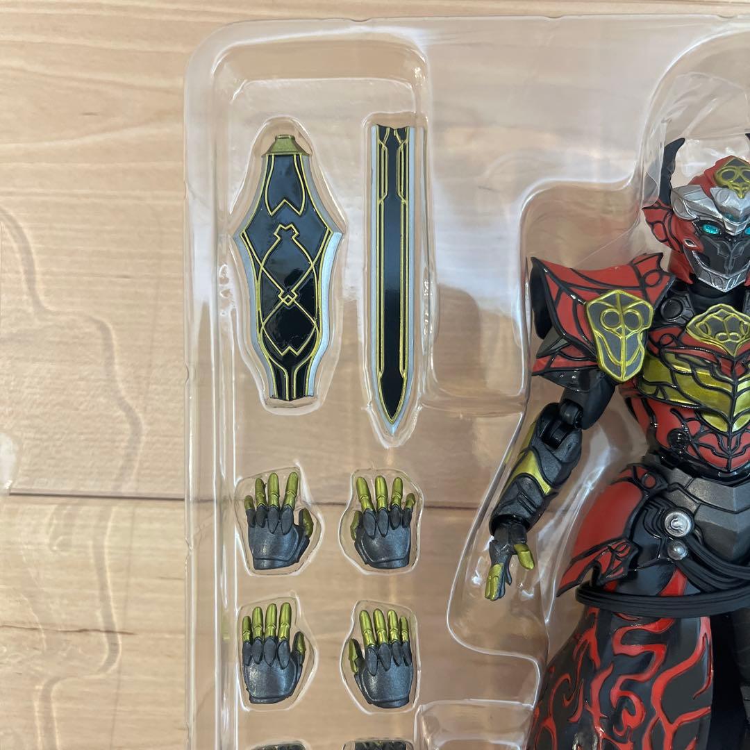 Premium Bandai Kamen Rider S.H.Figuarts