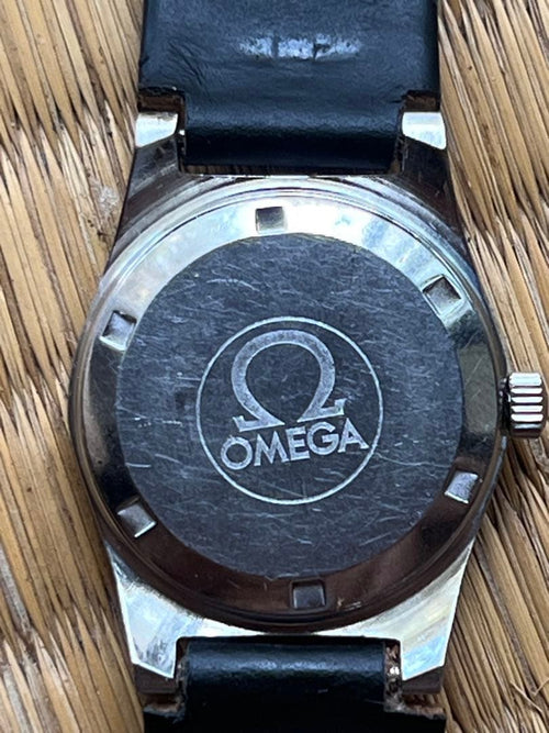 Omega Hand-Wound Watches Gen Ve