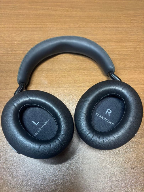 Sennheiser Wireless Headphones Momentum 4