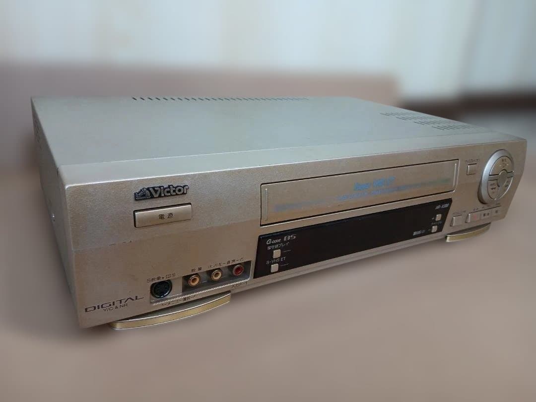 Victor Cd, Md Cassette Decks S-Vhs Hr-V300 Vhs-C