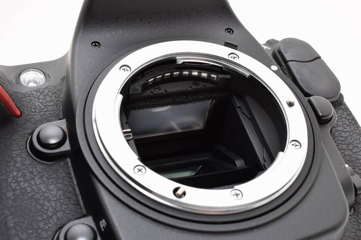 Digital Slr 3,412 Nikon D300S Ym1664 18