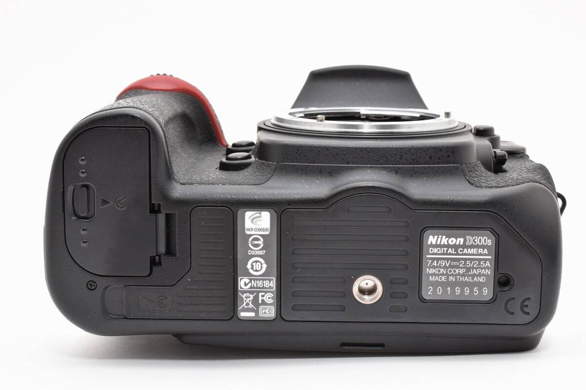 Digital Slr 3,412 Nikon D300S Ym1664 18