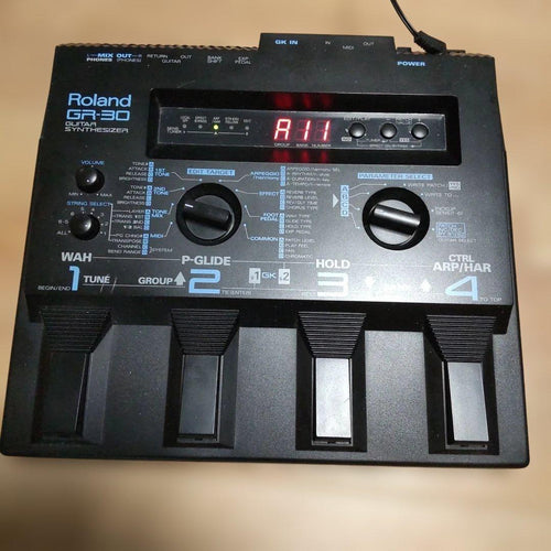 Roland Other Gr-30 Guitar Synthesizer