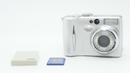 Compact Digital Camera D2022 Nikon Coolpix E5900
