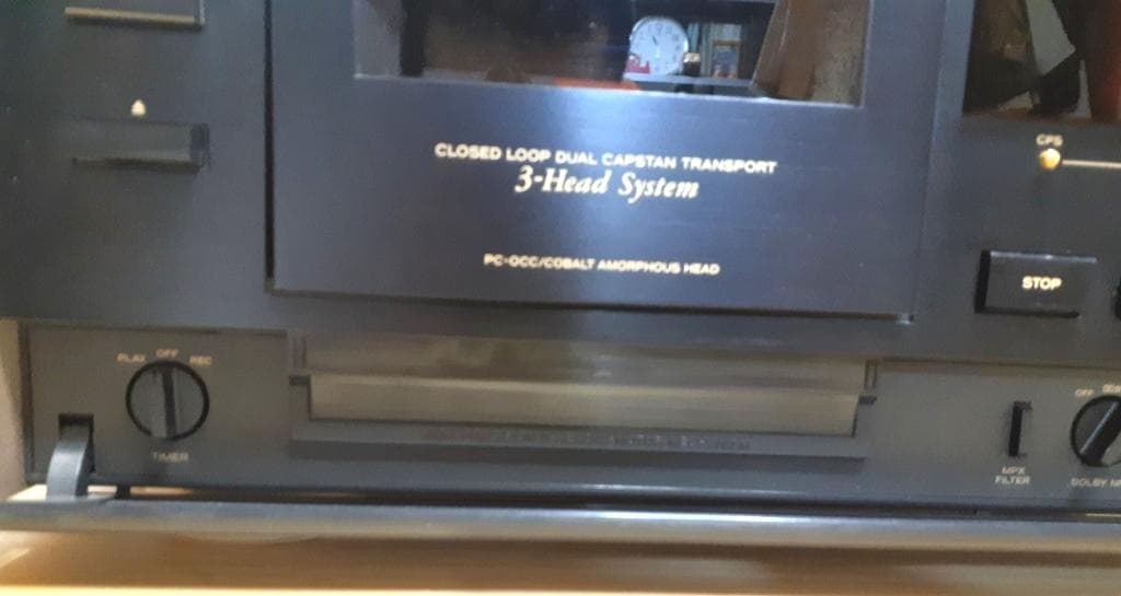 Teac Cassette Player 3-Head System V-9000