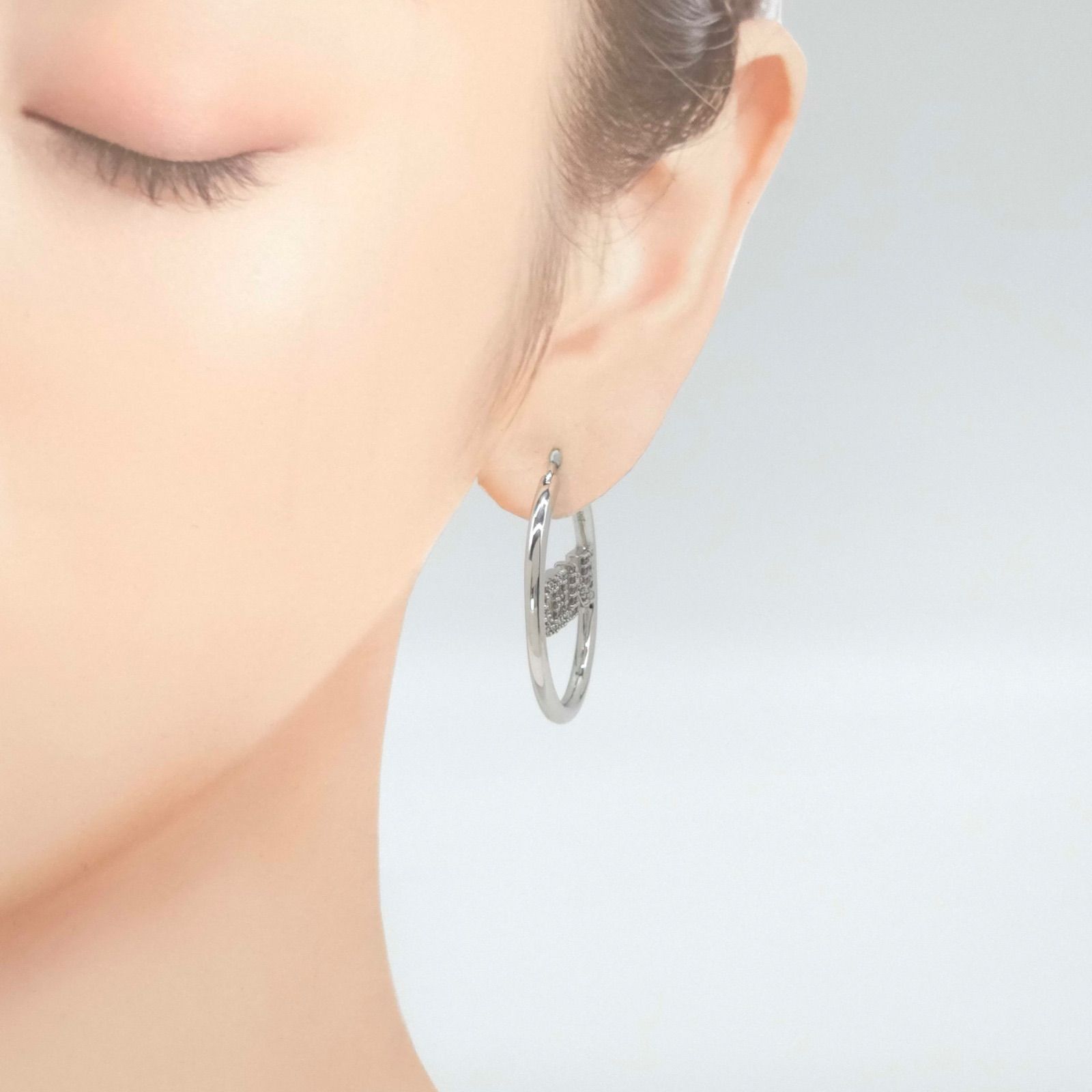 Celine Earrings (For Both Ears) 12.09G Stt3273