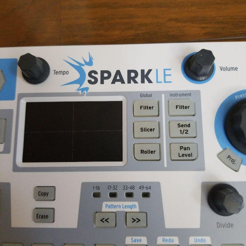 Expansion Pads, Samplers Effects Units Arturia Spark Le