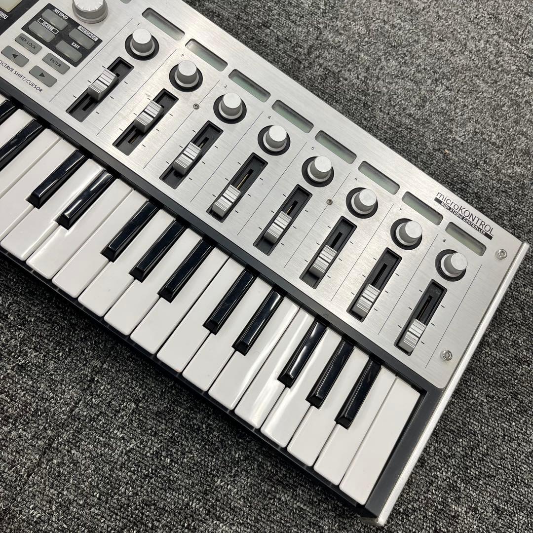 Korg Keyboard Electronic Piano 11985 Midi Mc-1 Microkontrol