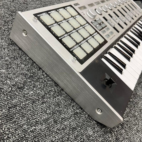 Korg Keyboard Electronic Piano 11985 Midi Mc-1 Microkontrol