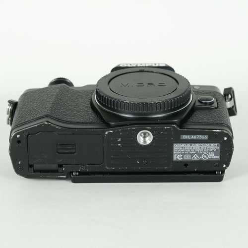 Olympus Mirrorless Interchangeable Lips 6,546 Om-D E-M10 Mark Ii