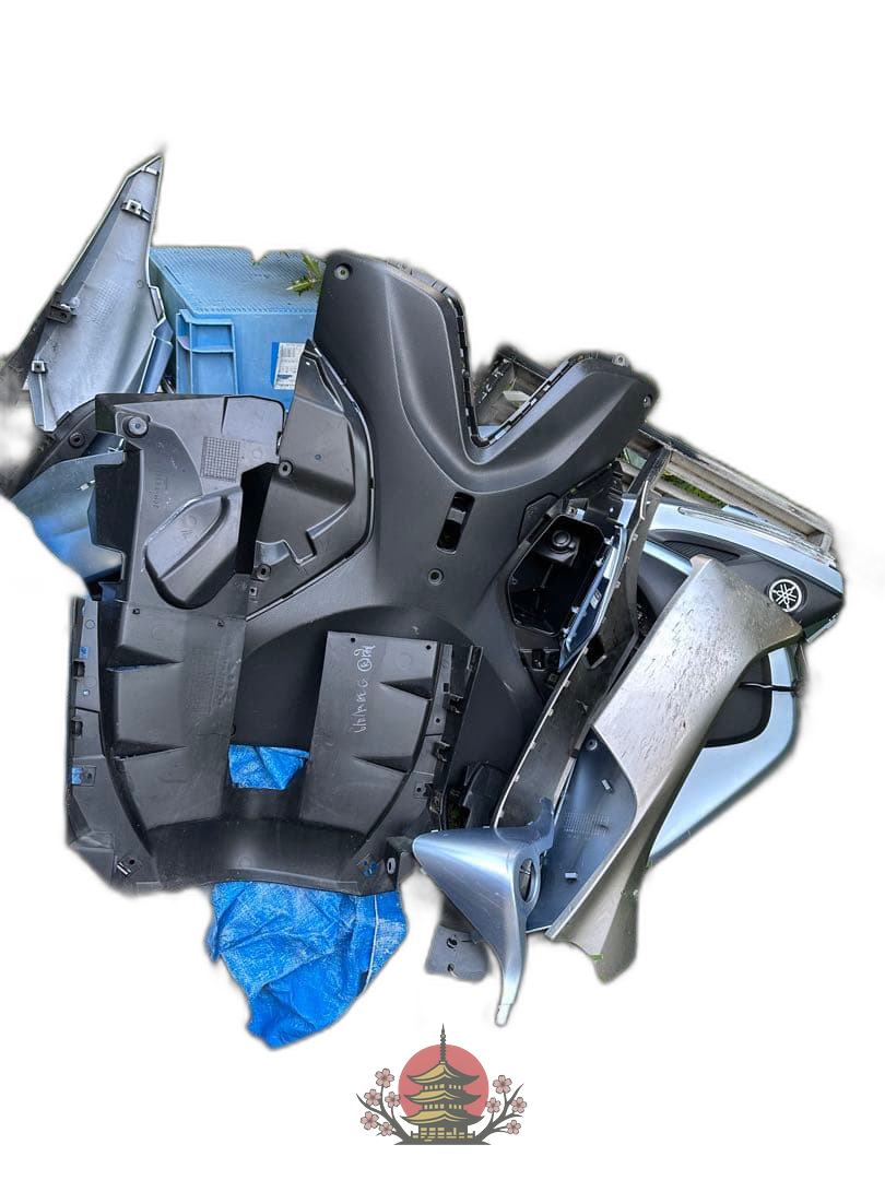 Yamaha Cowl Fender 125