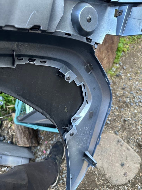 Yamaha Cowl Fender 125