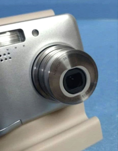 Nikon Compact Digital Cameras Coolpix L3
