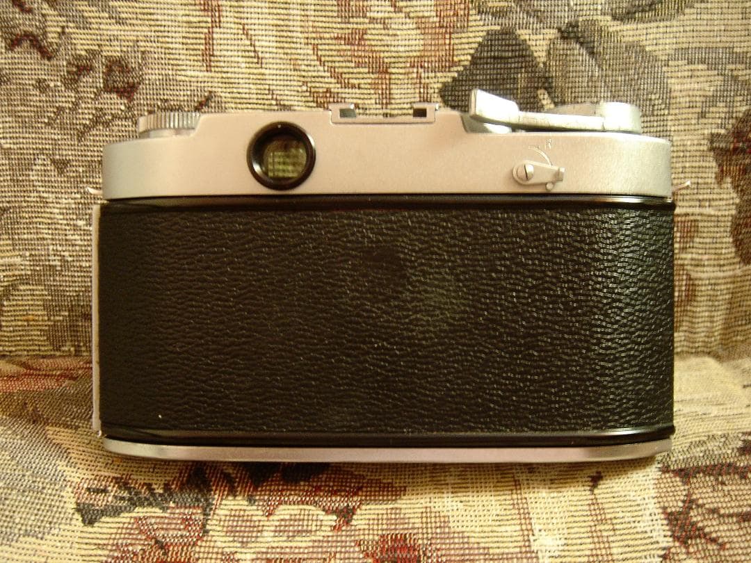 Compact Cameras (Film) 35
