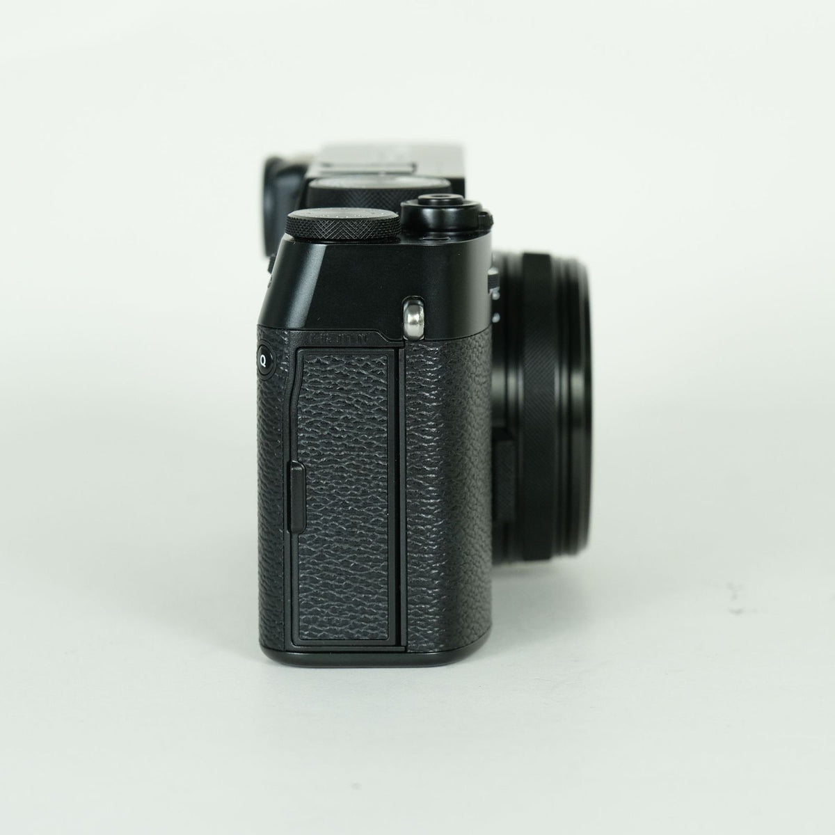 Fujifilm Compact Digital Camera 500 2 X100Vi