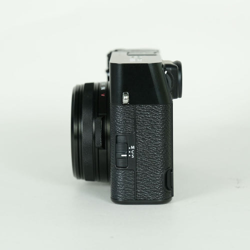 Fujifilm Compact Digital Camera 500 2 X100Vi