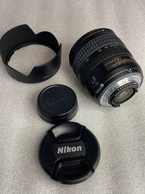 Lens (Zoom) 11 Nikon Af-S Dx Nikkor 18-70Mm