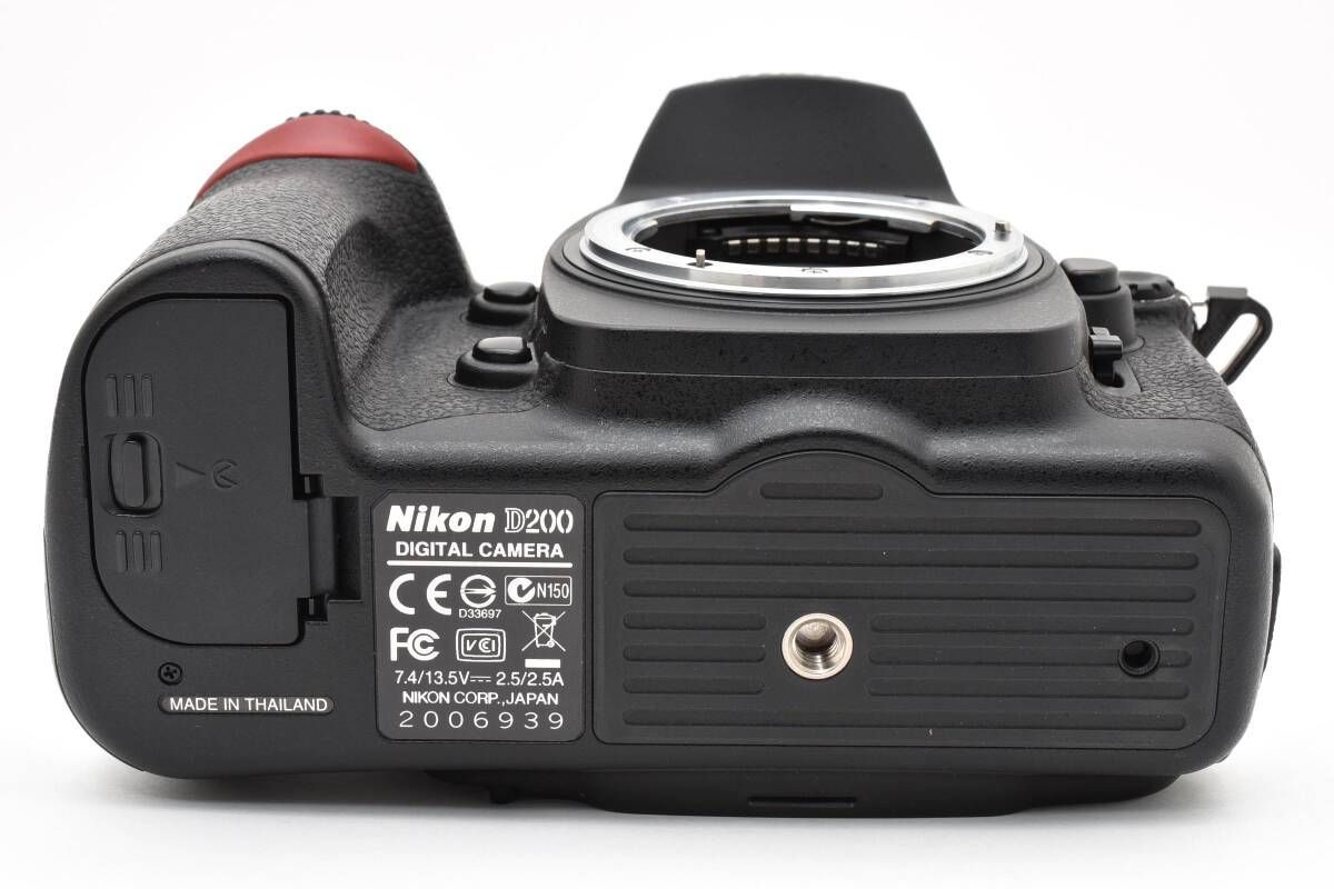 Nikon Digital Slr 4393 D200 #K860