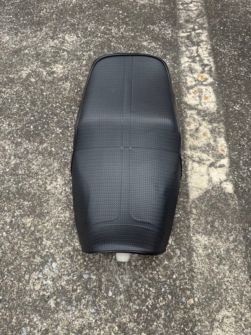 Seats Zrx1200R