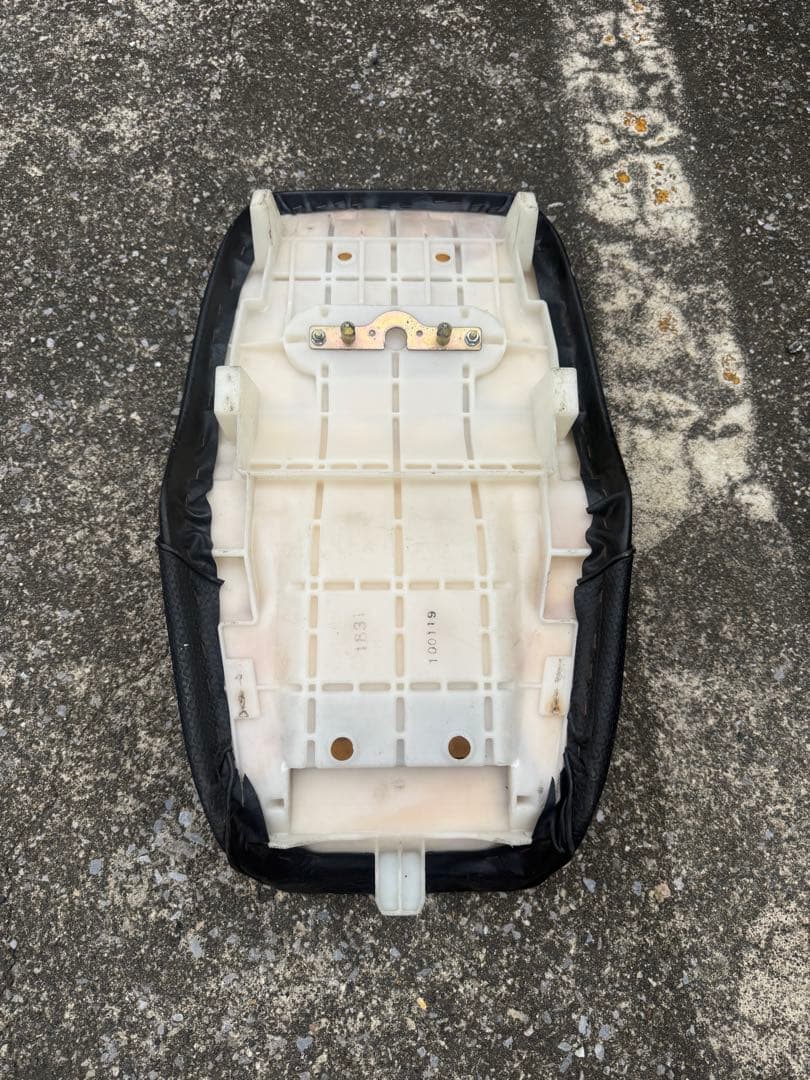 Seats Zrx1200R