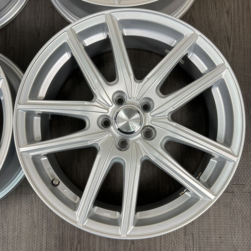Bridgestone 17 Inches Goodyear 195/60R17 #439S40925