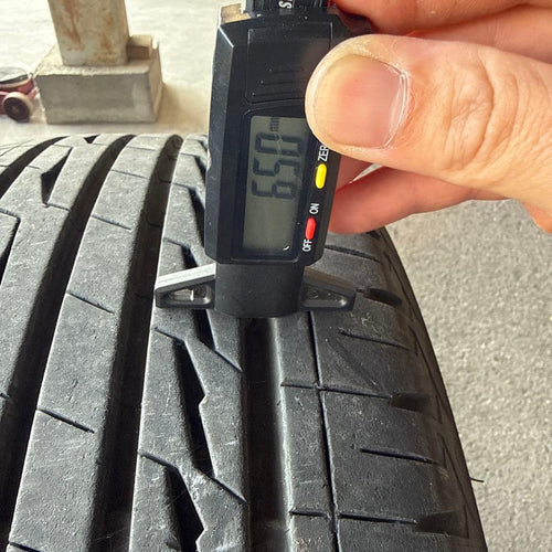 Bridgestone 18 Inches 215/50R18 Lx100 1