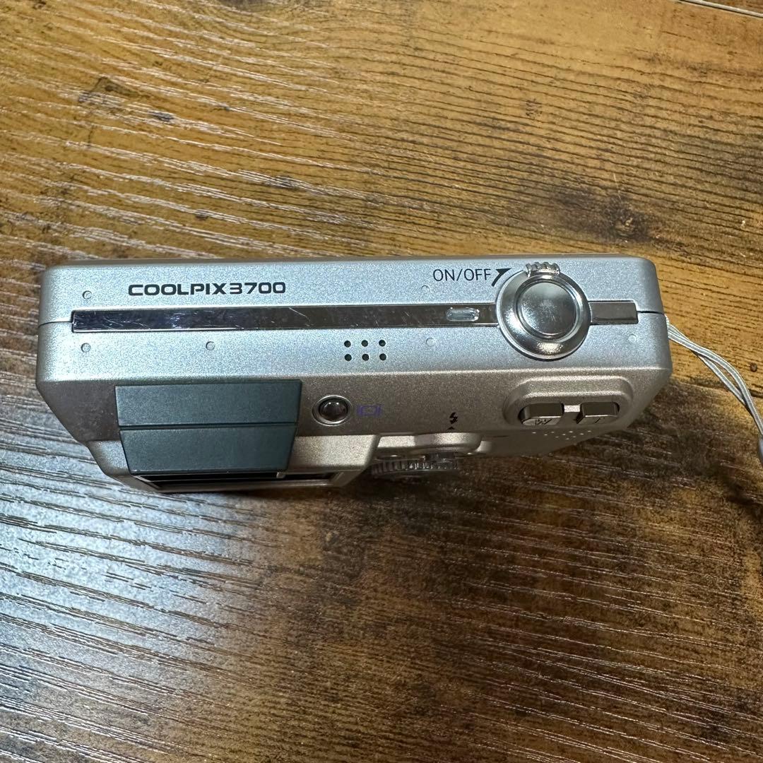 Nikon Compact Digital Camera Coolpix 3700