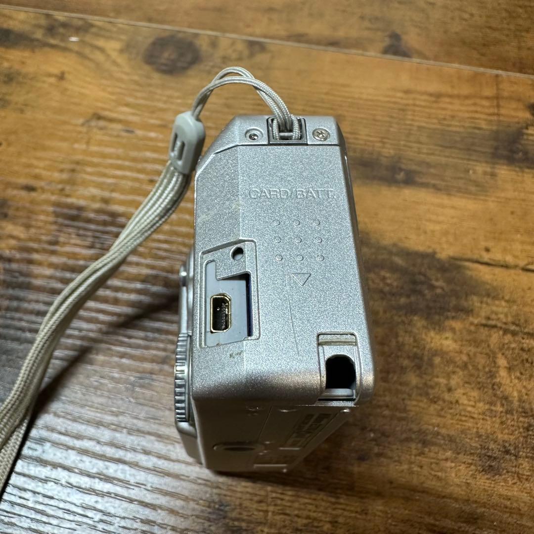 Nikon Compact Digital Camera Coolpix 3700