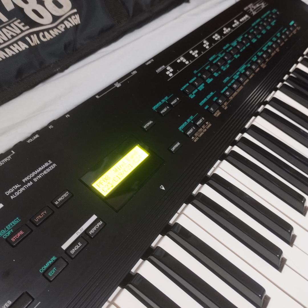Yamaha Other V2 Dx11 Fm