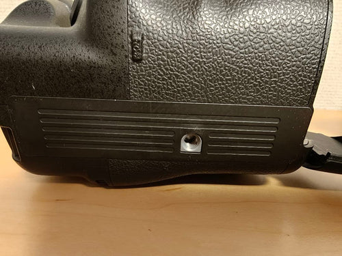 Sony Digital Slr 77 Slt-A77V Vg-C77Am