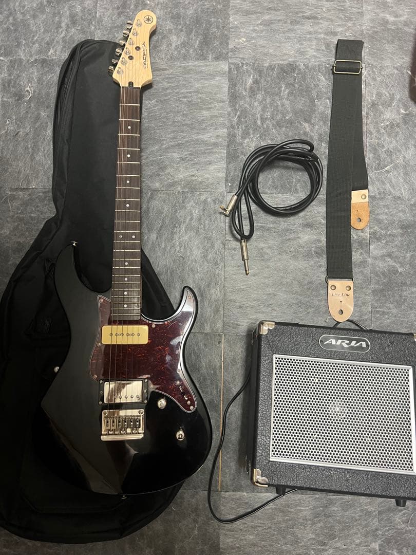 Yamaha Electric Guitar Beginner Sets Pacifica311H Bl