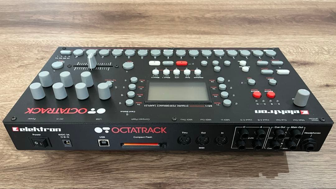 Sampler Elektron Octatrack Dps-1