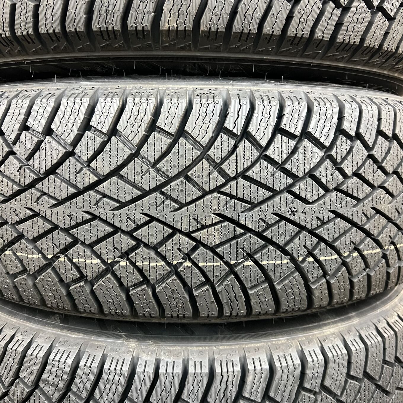 Weds 15 Inches Nokian 185/65R15 #72S40426