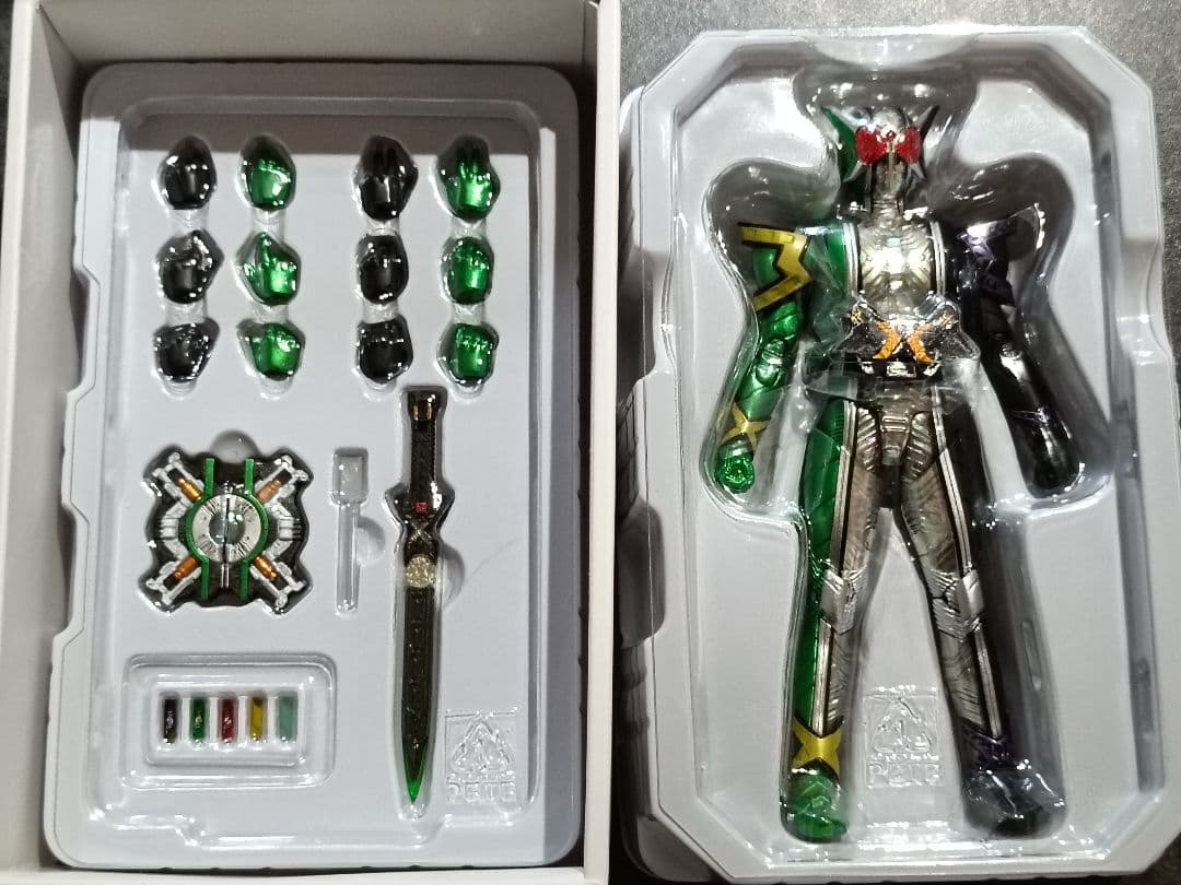 Kamen Rider S.H.Figuarts( W