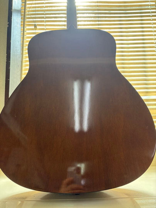 Yamaha Acoustic Guitars F600