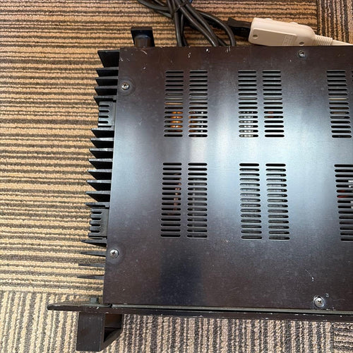 Yamaha Power Amplifiers P2100