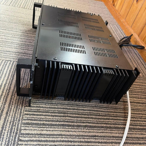 Yamaha Power Amplifiers P2100