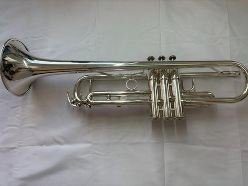 Trumpets Yamaha/ 4335Gs