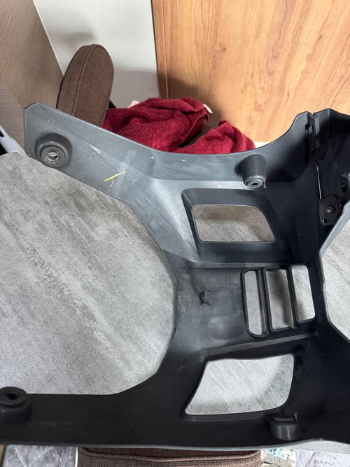 Cowls Fenders Mt-25/03 B6W-F8385-00-P0